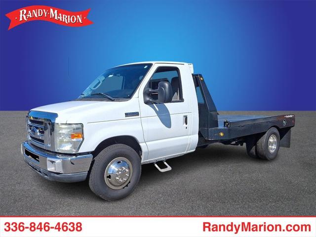 2010 Ford E-450 Cutaway E-450 SUPER DUTY
