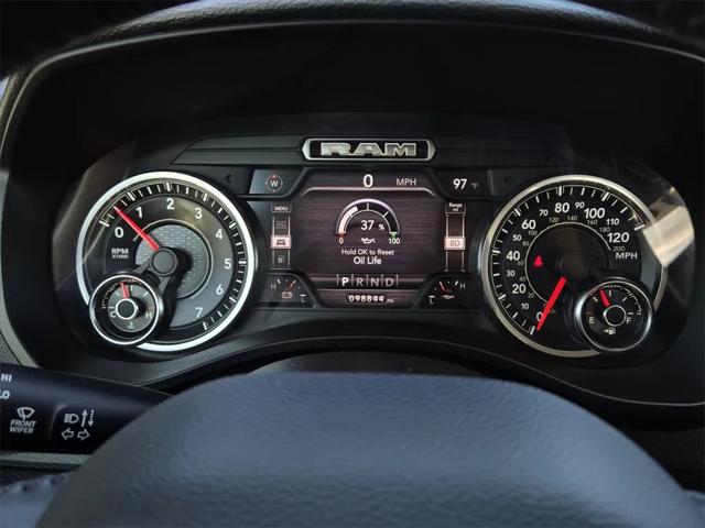 2021 RAM 1500 Laramie Crew Cab 4x2 57 Box