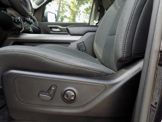 2022 Ram 1500 Big Horn Crew Cab 4x4 5'7" Box