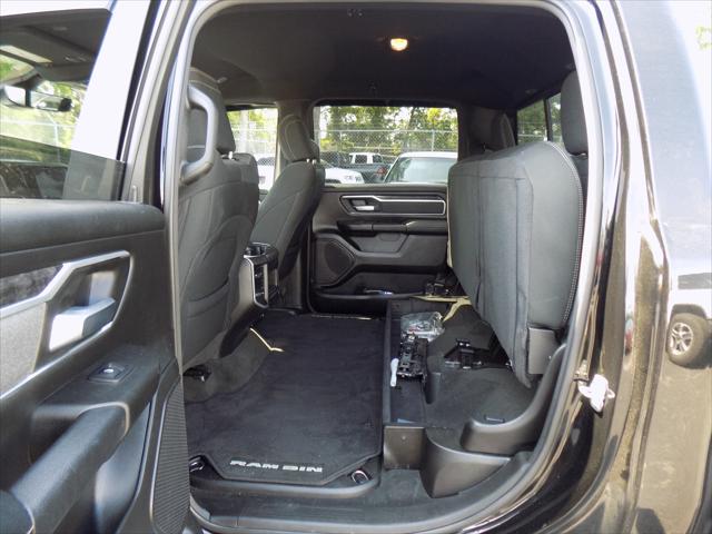 2022 Ram 1500 Big Horn Crew Cab 4x4 5'7" Box