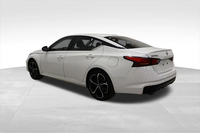2023 Nissan Altima SR FWD