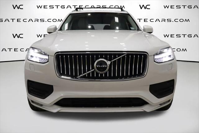 2022 Volvo XC90 T6 Momentum 7 Passenger 2022 Volvo XC90 T6 Momentum 7 Passenger