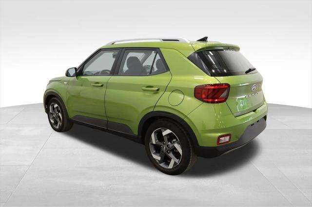 2022 Hyundai Venue SEL