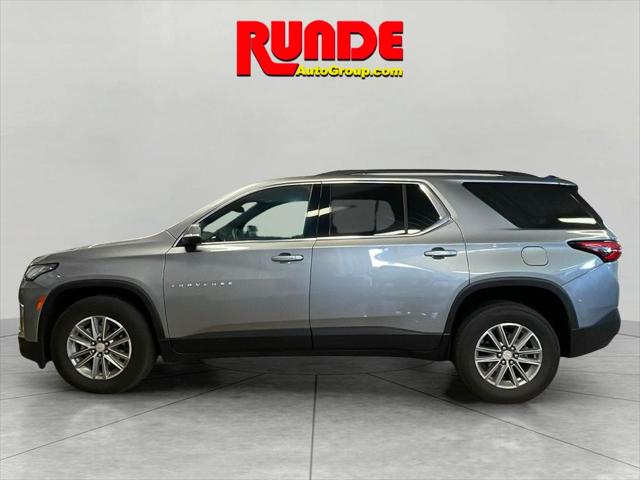 2023 Chevrolet Traverse AWD LT Leather