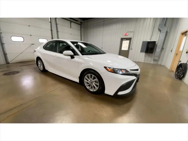 2023 Toyota Camry SE AWD