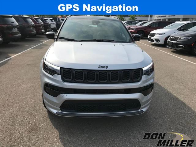 2025 Jeep Compass COMPASS LIMITED 4X4