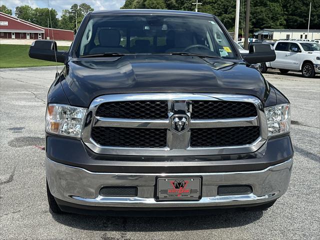 2023 RAM 1500 Classic SLT Crew Cab 4x4 57 Box