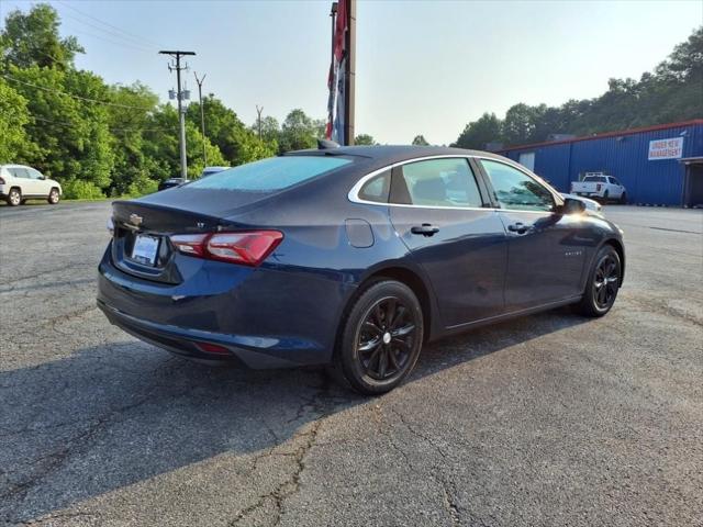 2022 Chevrolet Malibu FWD LT