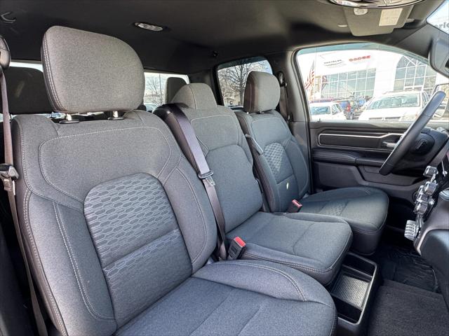 2025 Ram 1500 Big Horn Crew Cab 4x4 6'4" Box