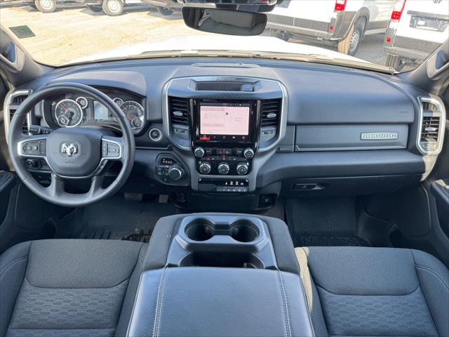 2025 Ram 1500 Big Horn Crew Cab 4x4 6'4" Box