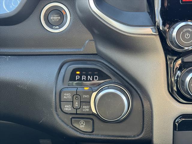 2025 Ram 1500 Big Horn Crew Cab 4x4 6'4" Box