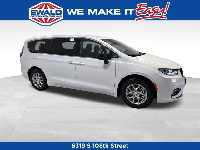 2025 Chrysler Pacifica PACIFICA SELECT