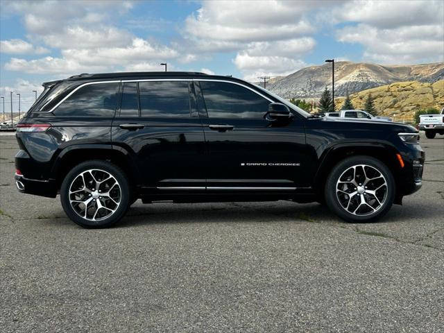 2025 Jeep Grand Cherokee GRAND CHEROKEE SUMMIT RESERVE 4X4 2025 Jeep Grand Cherokee GRAND CHEROKEE SUMMIT RESERVE 4X4
