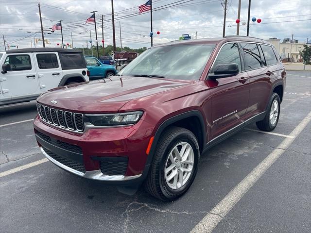 2024 Jeep Grand Cherokee L Laredo 4x2