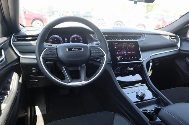 2025 Jeep Grand Cherokee GRAND CHEROKEE ALTITUDE X 4X2