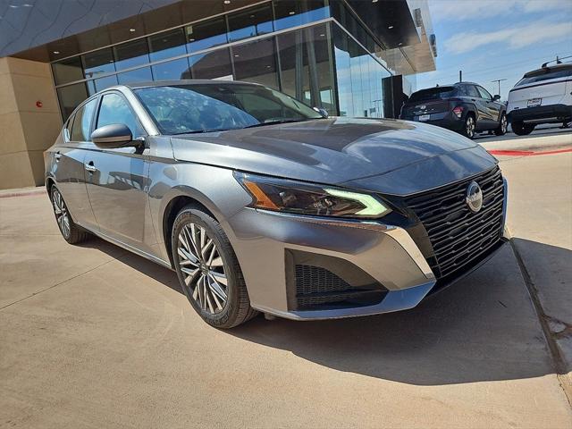 2023 Nissan Altima SV FWD