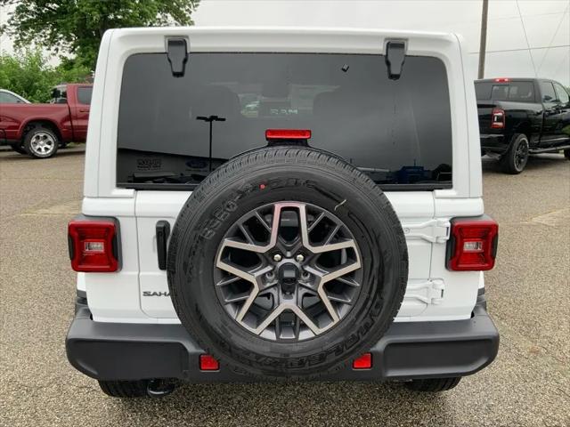 2025 Jeep Wrangler 4-Door Sahara 4x4