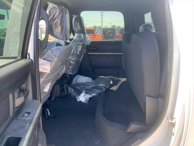 2025 Ram 2500 Tradesman Crew Cab 4x4 6'4" Box