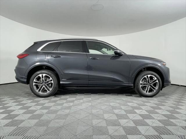 2025 Audi Q5 Premium TFSI quattro S tronic