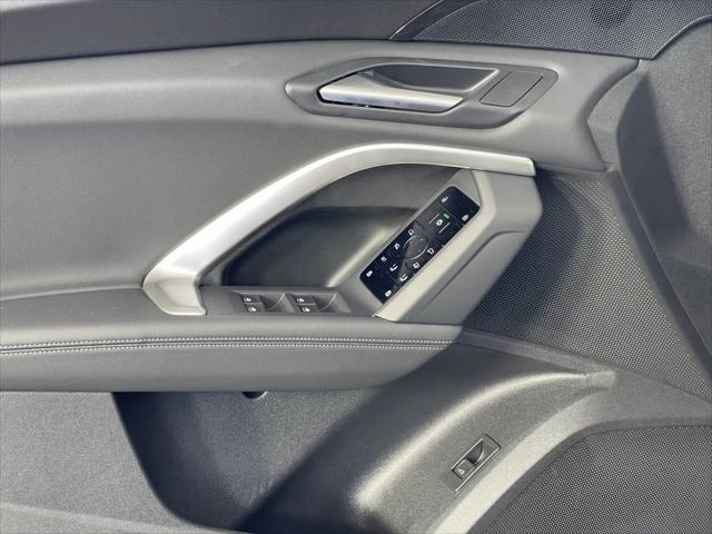 2025 Audi Q5 Premium TFSI quattro S tronic