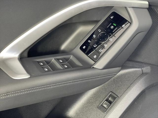 2025 Audi Q5 Premium TFSI quattro S tronic