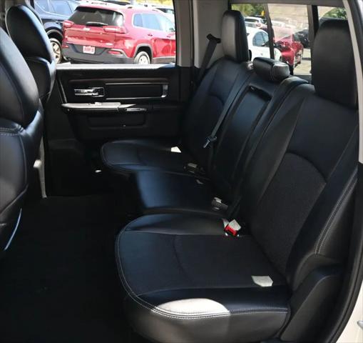 2017 Ram 1500 Laramie Crew Cab 4x4 64 Box