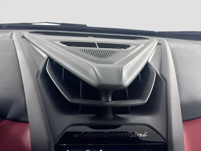 2024 Lamborghini Revuelto Revuelto