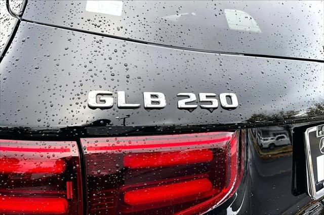 2025 Mercedes-Benz GLB GLB 250