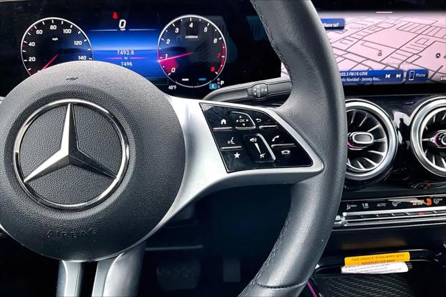 2025 Mercedes-Benz GLB GLB 250