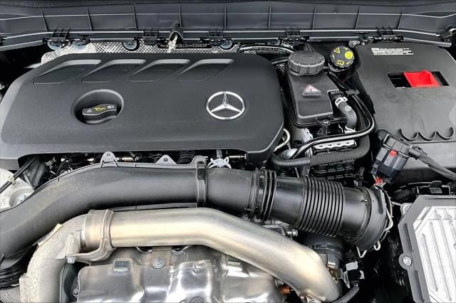 2025 Mercedes-Benz GLB GLB 250