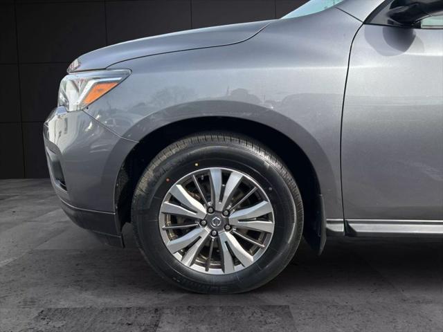 2020 Nissan Pathfinder S 4WD