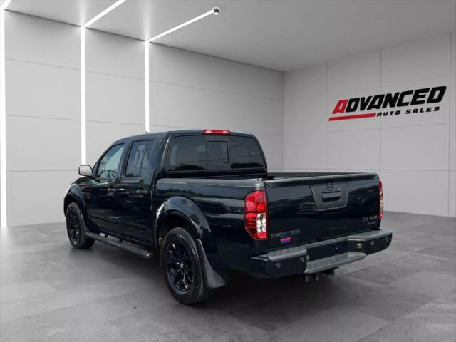 2021 Nissan Frontier Crew Cab SV 4x4