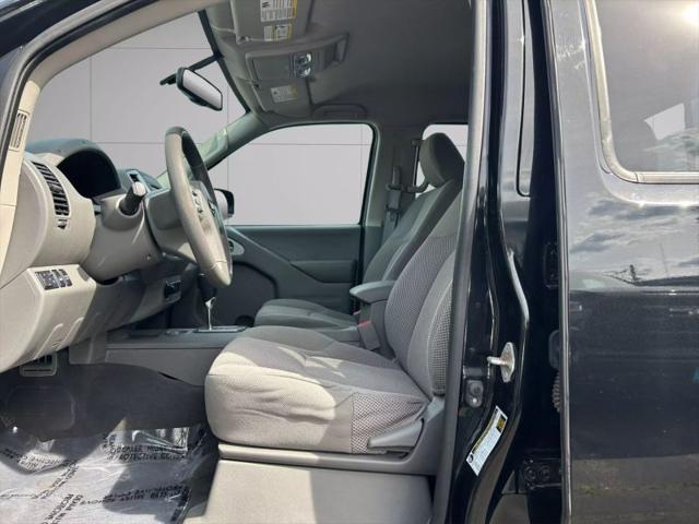 2021 Nissan Frontier Crew Cab SV 4x4