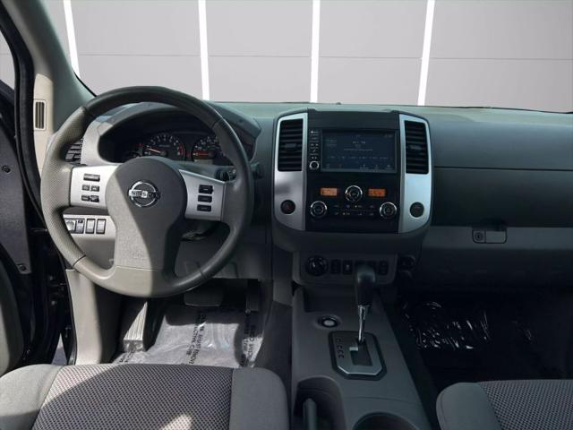 2021 Nissan Frontier Crew Cab SV 4x4