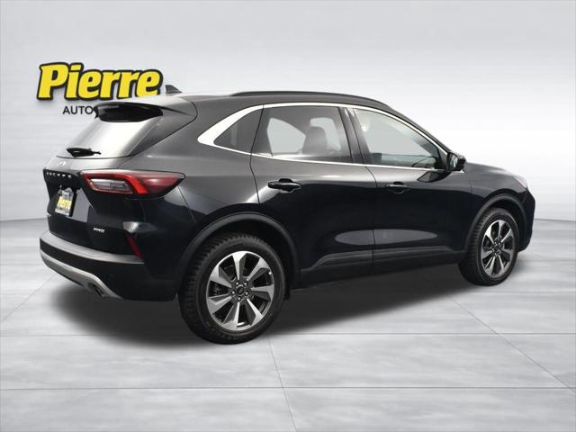 2024 Ford Escape Platinum