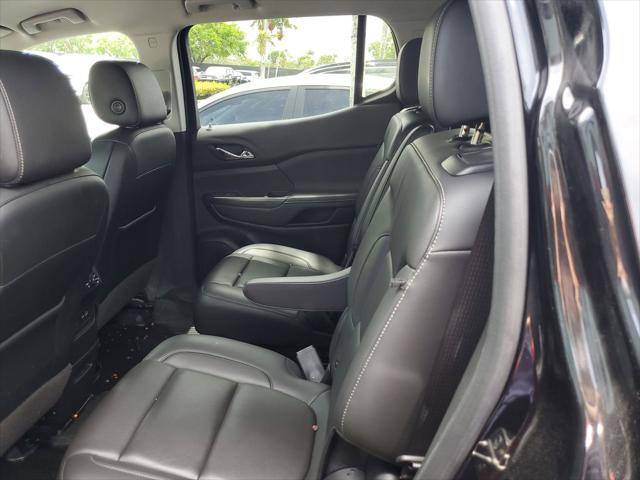 2022 GMC Acadia FWD SLT