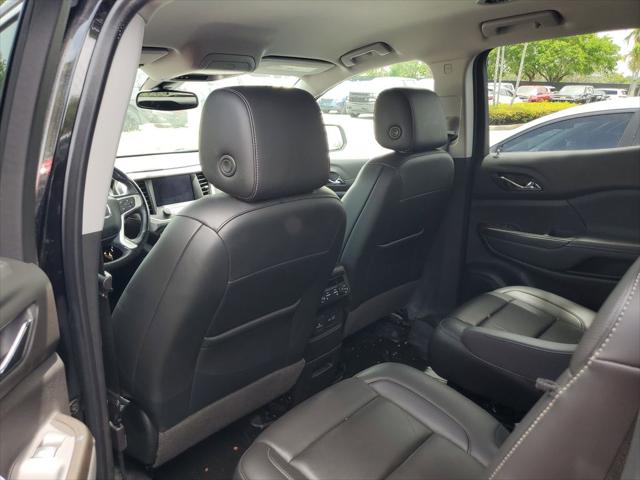 2022 GMC Acadia FWD SLT