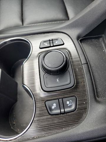 2022 GMC Acadia FWD SLT