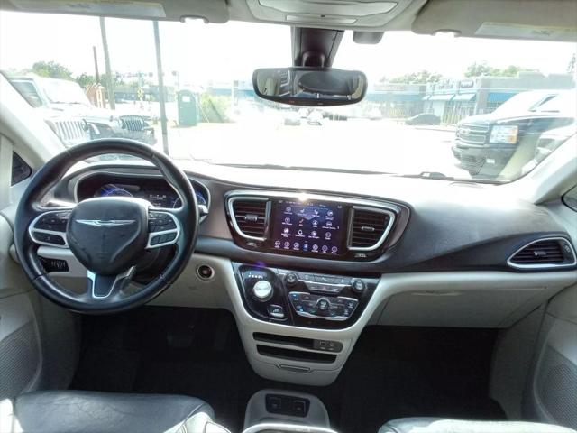 2018 Chrysler Pacifica Touring L