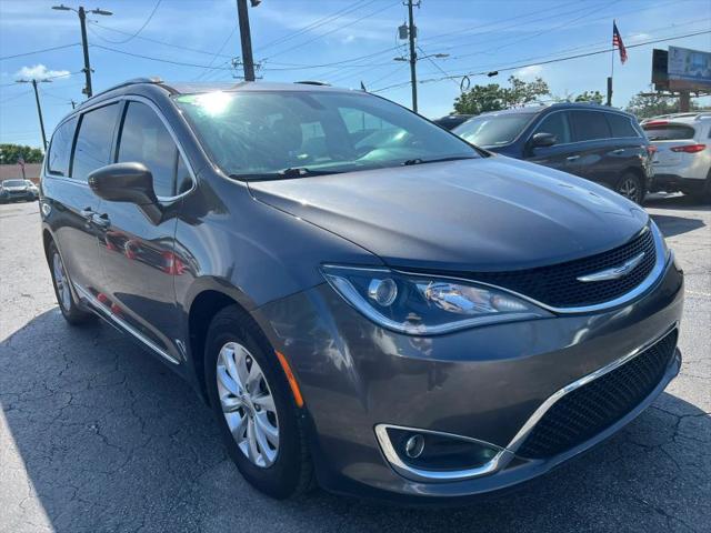 2018 Chrysler Pacifica Touring L