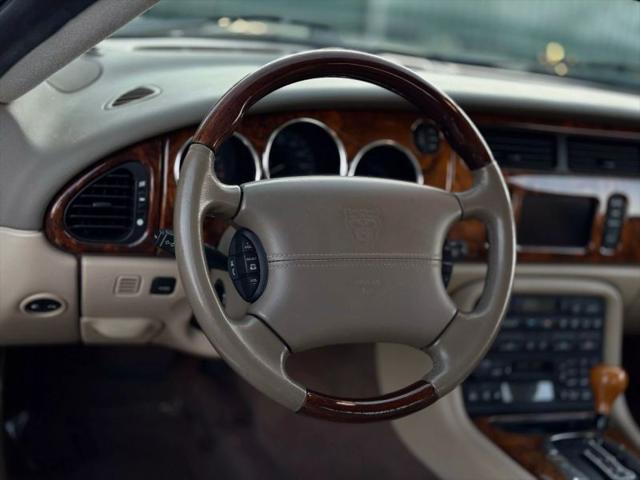 2003 Jaguar XK8 XK8