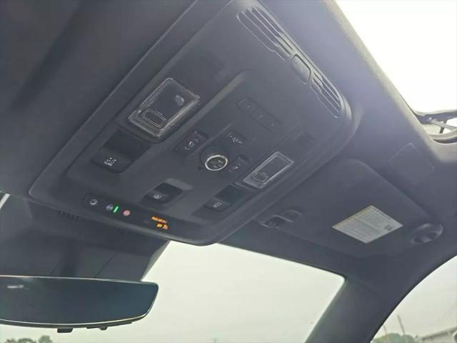 2021 Cadillac Escalade 2WD Premium Luxury Platinum