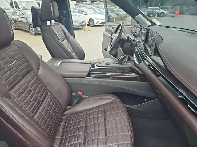 2021 Cadillac Escalade 2WD Premium Luxury Platinum