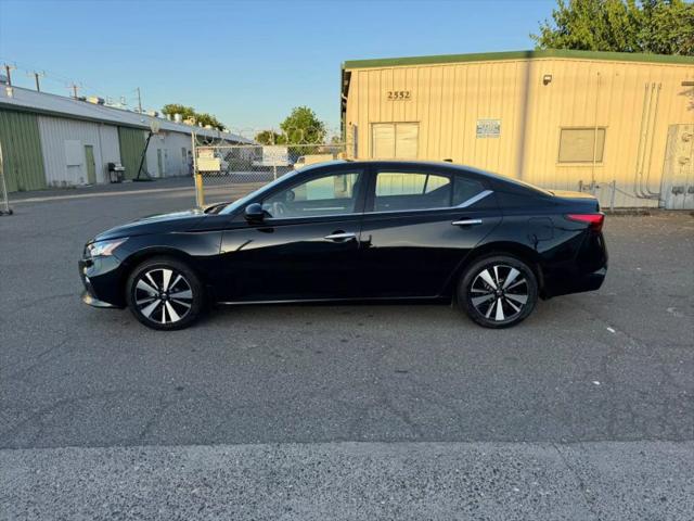 2021 Nissan Altima SV FWD