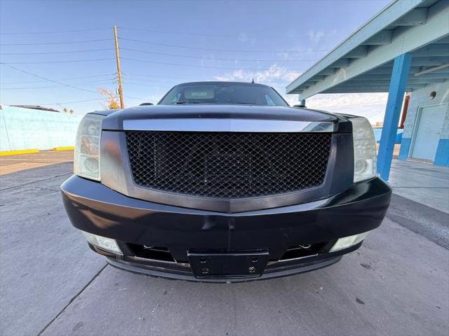2008 Cadillac Escalade Standard