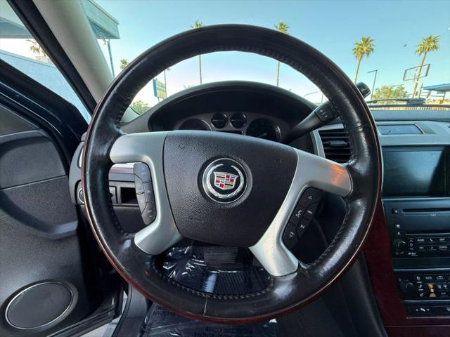2008 Cadillac Escalade Standard