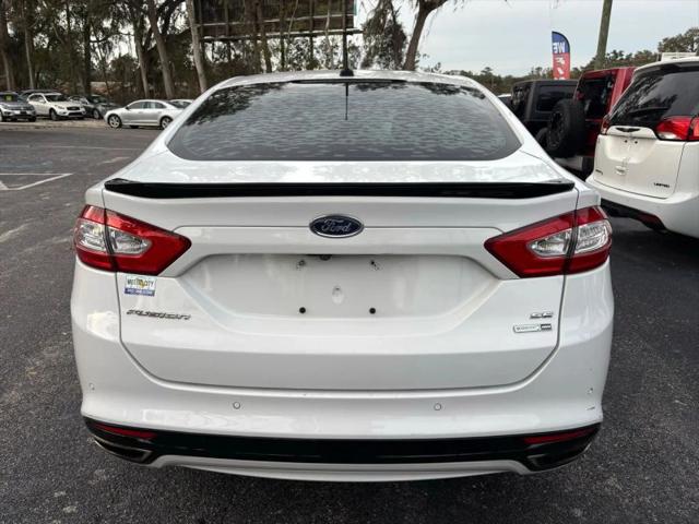 2016 Ford Fusion SE
