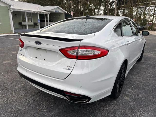 2016 Ford Fusion SE
