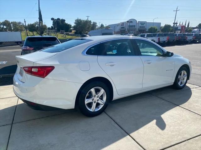 2020 Chevrolet Malibu FWD 1FL
