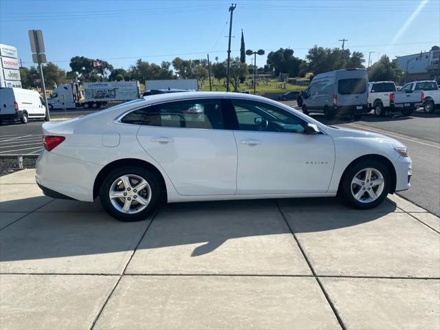 2020 Chevrolet Malibu FWD 1FL